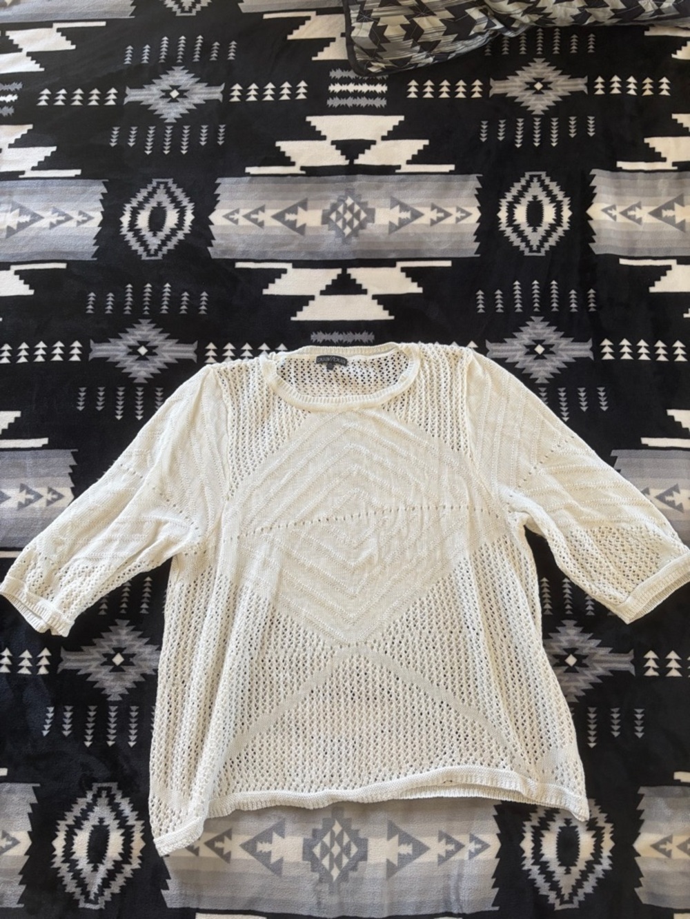 Lightweight Open-Knit Scoop Neck Sweater - Cream